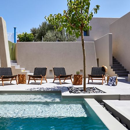 Aeon Suites - Adults Only Pyrgos Kallistis Exterior photo