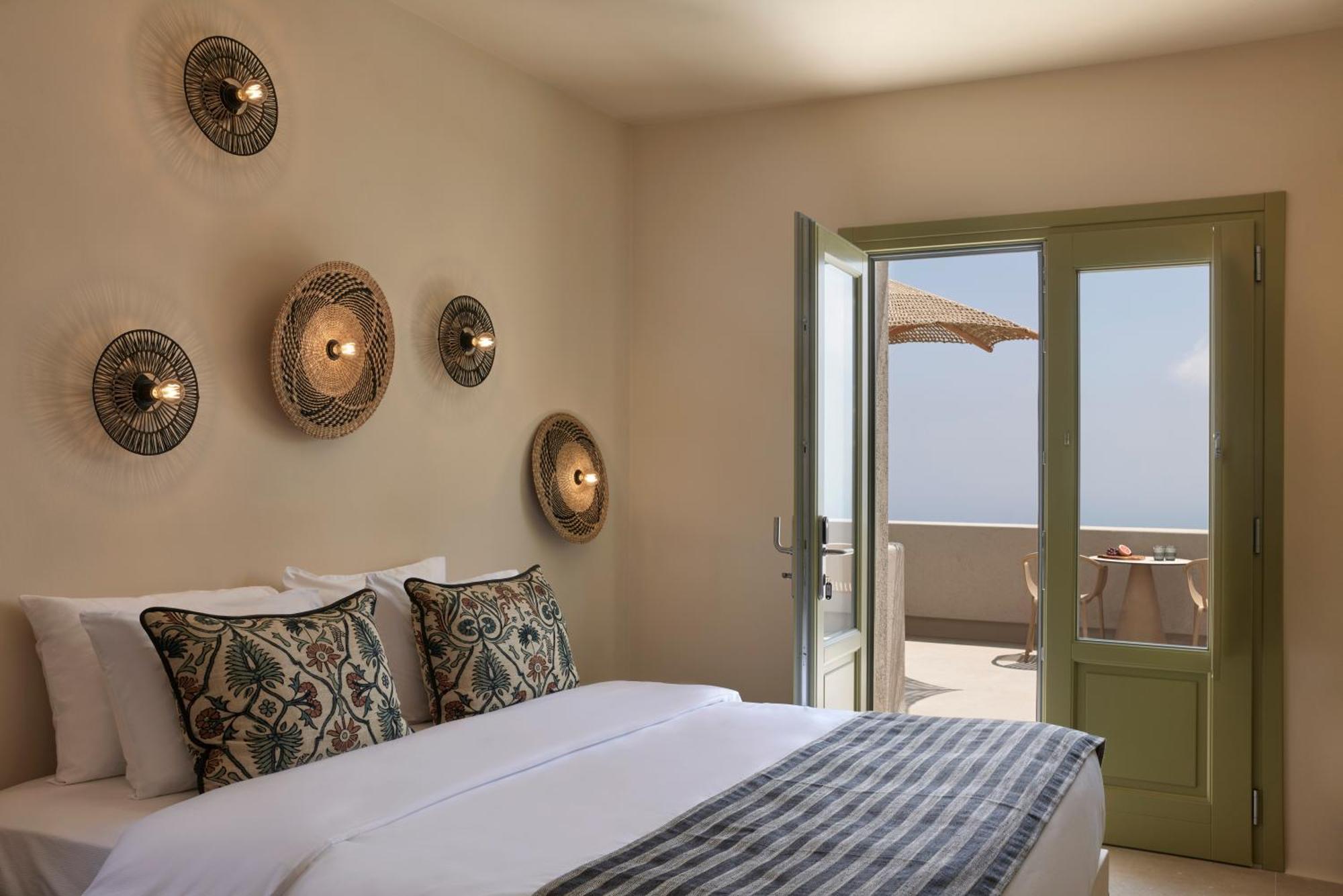 Aeon Suites - Adults Only Pyrgos Kallistis Exterior photo