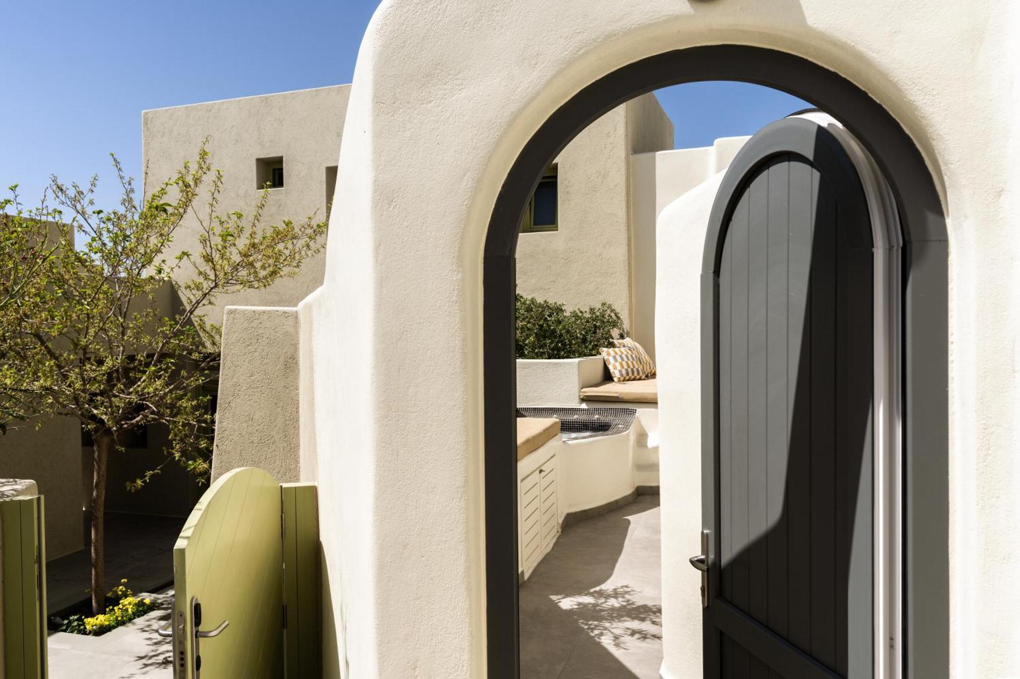 Aeon Suites - Adults Only Pyrgos Kallistis Exterior photo