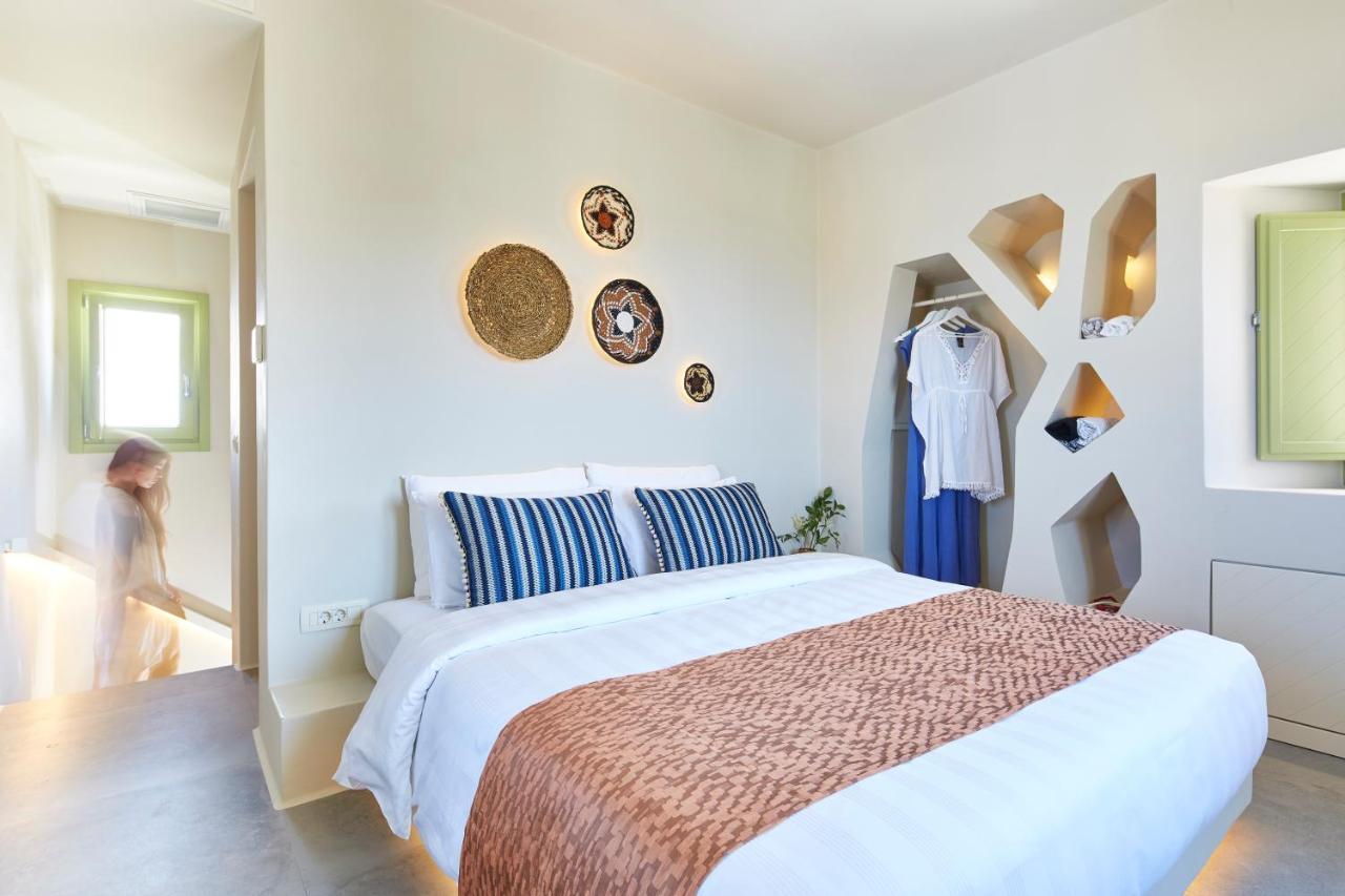 Aeon Suites - Adults Only Pyrgos Kallistis Exterior photo
